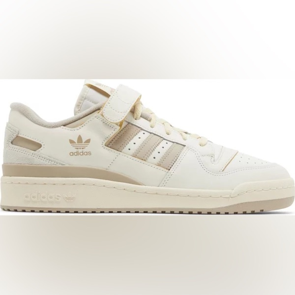 Brand New Adidas Low Forum Sneakers